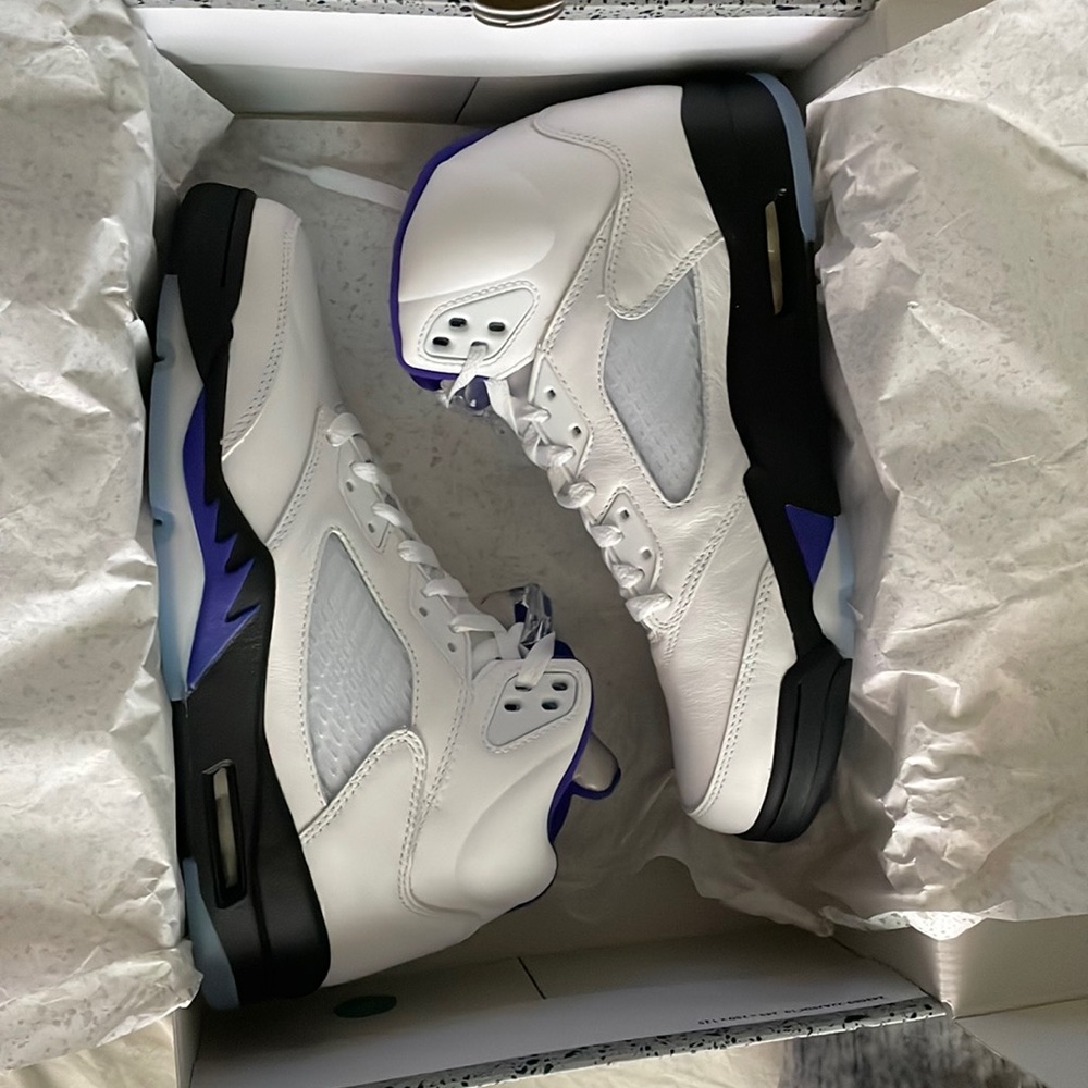 New New New. Never used color wave is not my thing but they clean